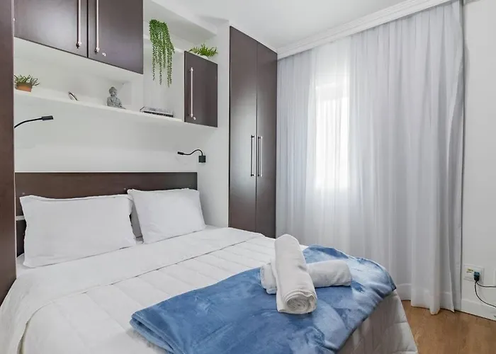 Flat Charmoso Na Iconica Oscar Freire Pi1402