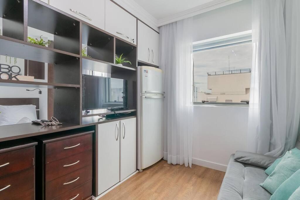 Flat Charmoso Na Iconica Oscar Freire Pi1402 Apartamento