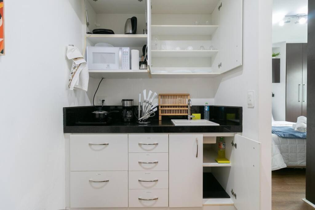 Apartamento Flat Charmoso Na Iconica Oscar Freire Pi1402 *