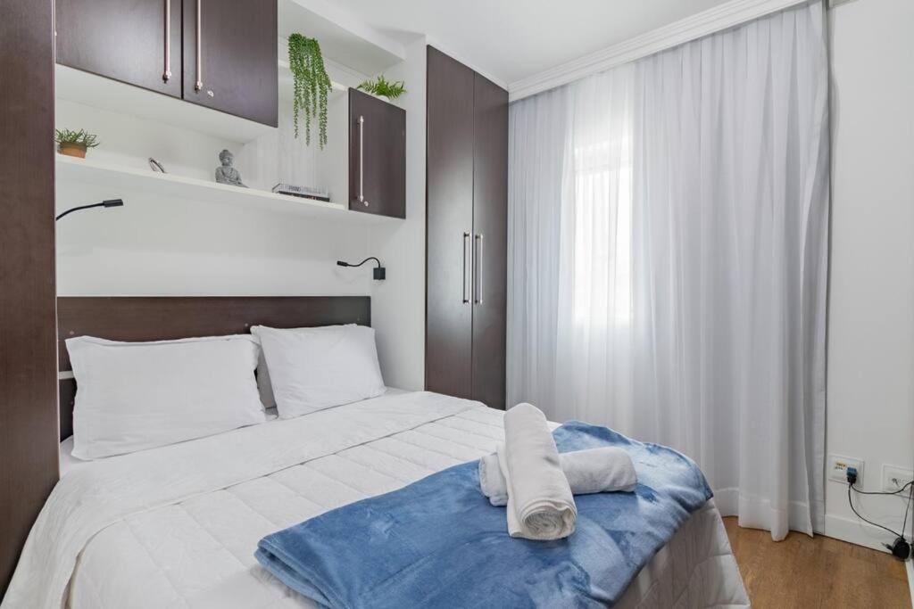 Apartamento Flat Charmoso Na Iconica Oscar Freire Pi1402 *