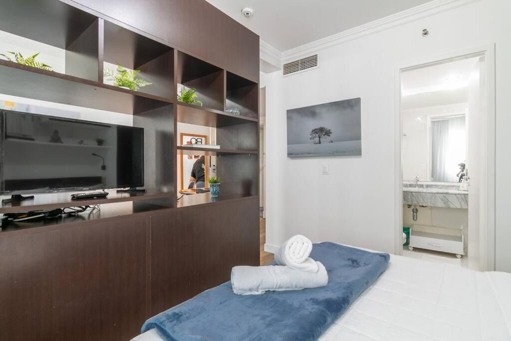 Apartamento Flat Charmoso Na Iconica Oscar Freire Pi1402 *